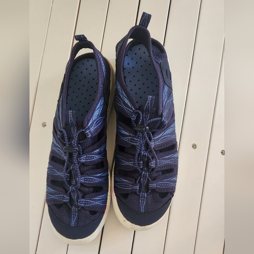 Tek Gear Navy Blue Water Shoes Hiking Sandals Size 7.5 Medium